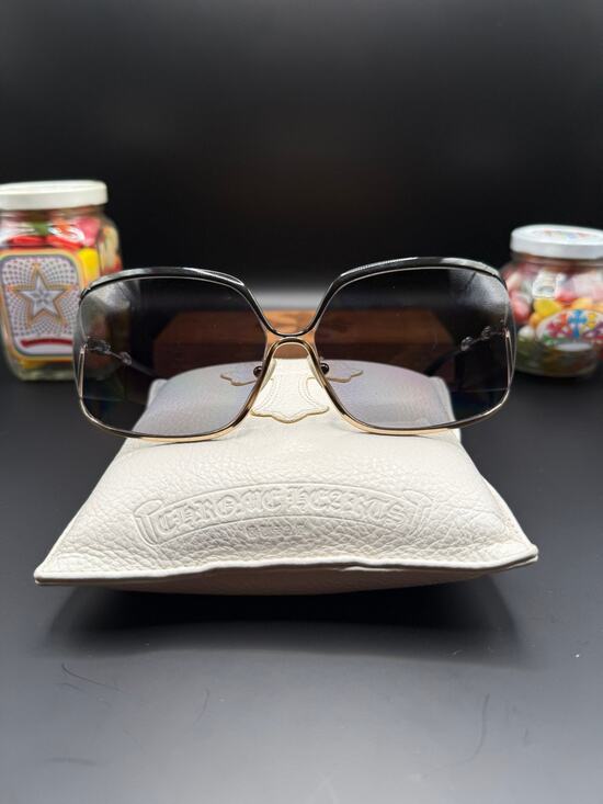 Chrome Hearts Other - Chrome Hearts BUTTFLUX Aviator Sunglasses Black Gold Frame Missing Tip